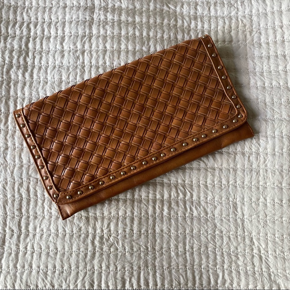 Boutique Clutch
